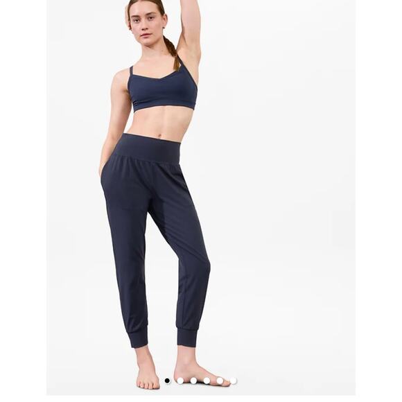 Athleta salutations Jogger in Powervita size s Navy Blue performance, yoga - Picture 1 of 7